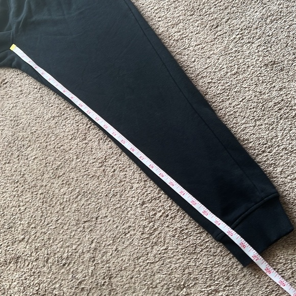Gymshark Black Fleece Jogger Sweatpants Slim Fit Black White Logo - Picture 8 of 8